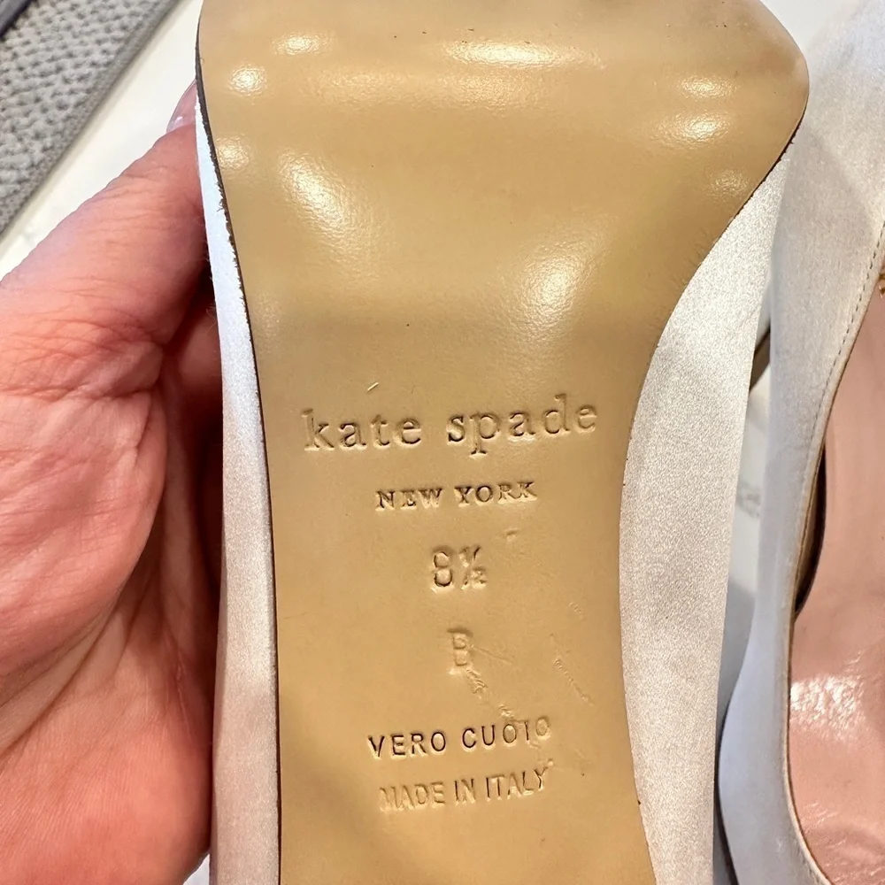 Kate Spade Satin Ivory Heels with Rose Embellishments (Size 8.5)